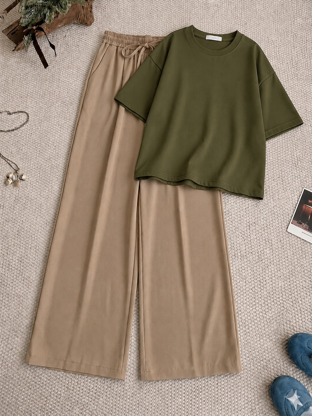 Olive-Green Drop T-shirt With Beige Flapper Trouser
